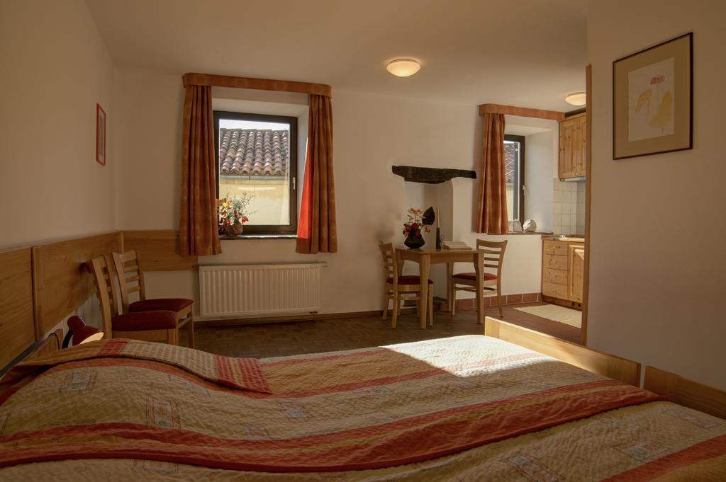 Apartmaji In Sobe Marija Jera Stanjel Phòng bức ảnh